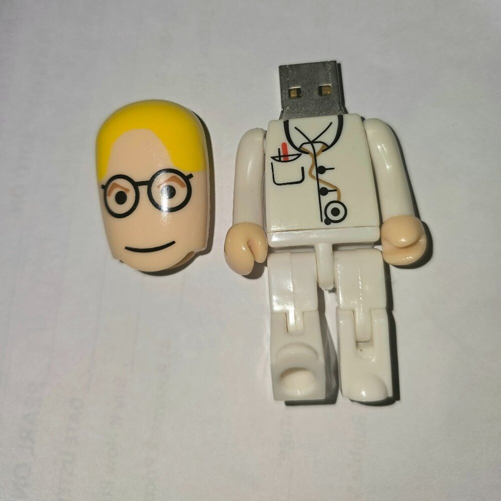 Doctor Flash Drive Thumb Memory Stick 3.0 4GB "Hospital San Vincente de Paulo"